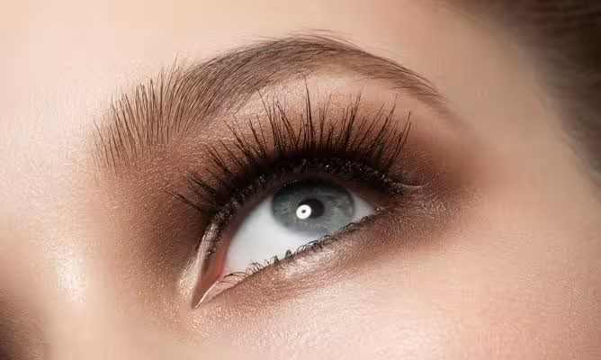 Imagen representativa del servicio de Cejas y Pestañas
